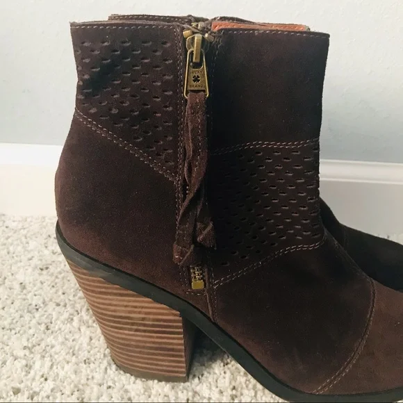 Lucky Brand Ramses Java Bootie - Picture 6 of 10